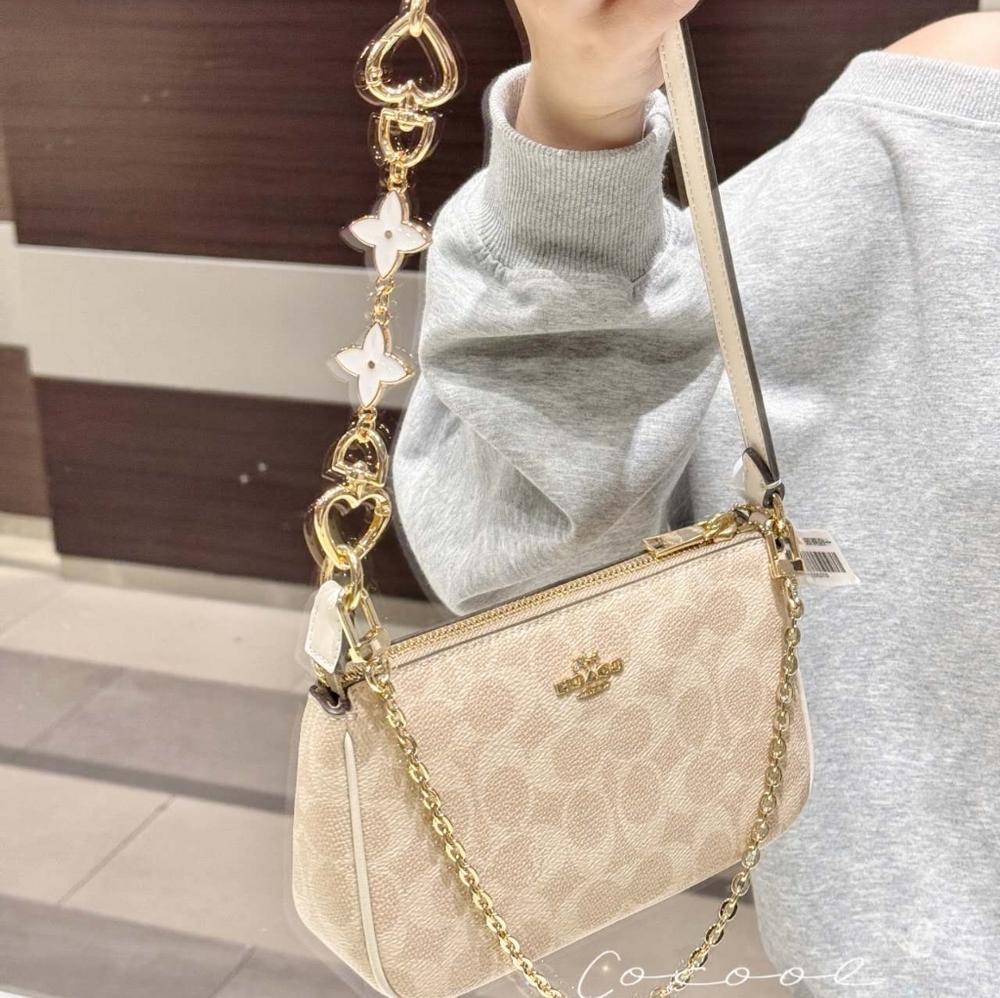 New Coach Nolita 19 In Signature Canvas CW426 (Sand/chalk )+ 2 Chains - Picture 11 of 12
